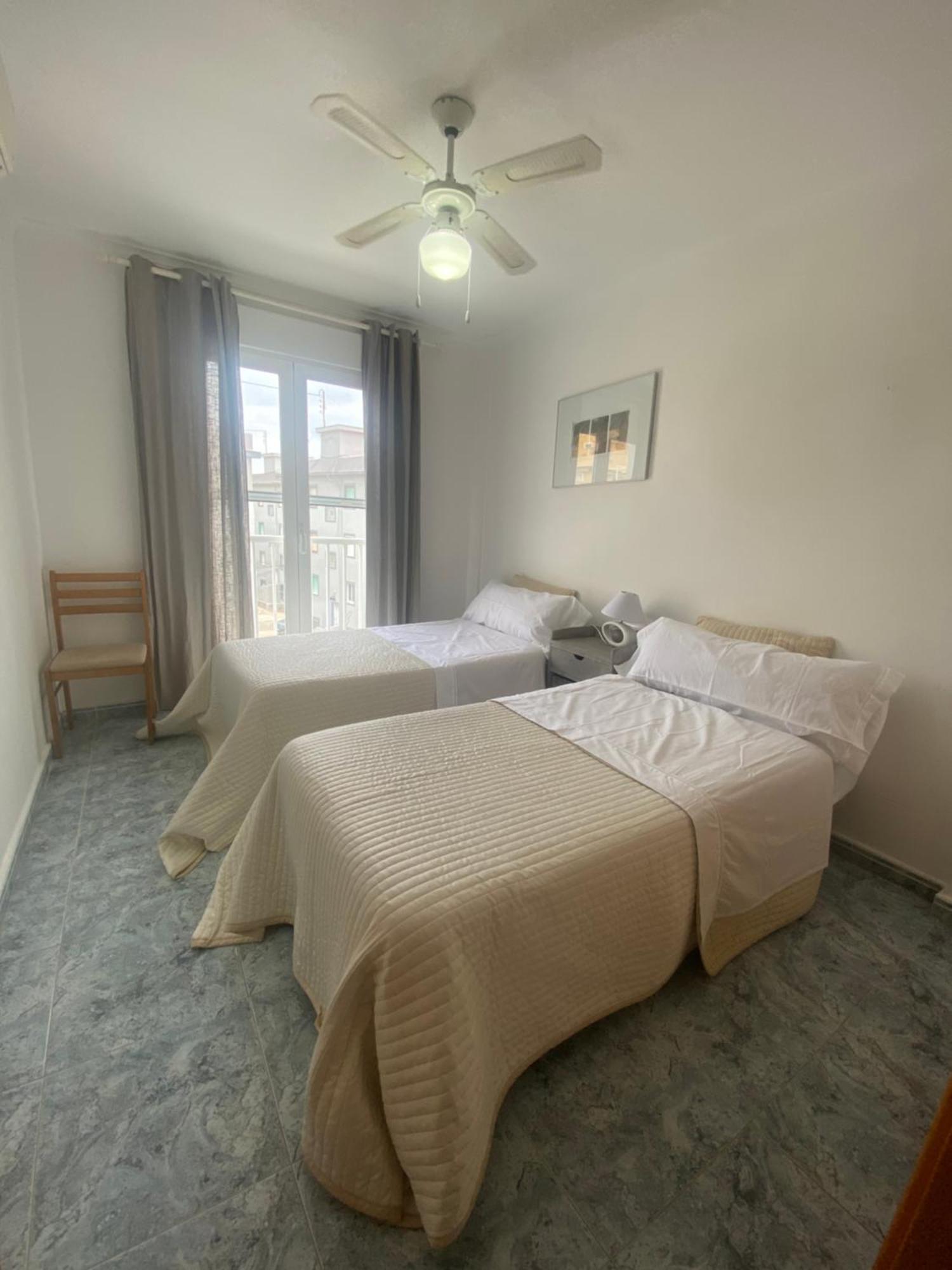 Sea Views Apartments Denia Exterior photo