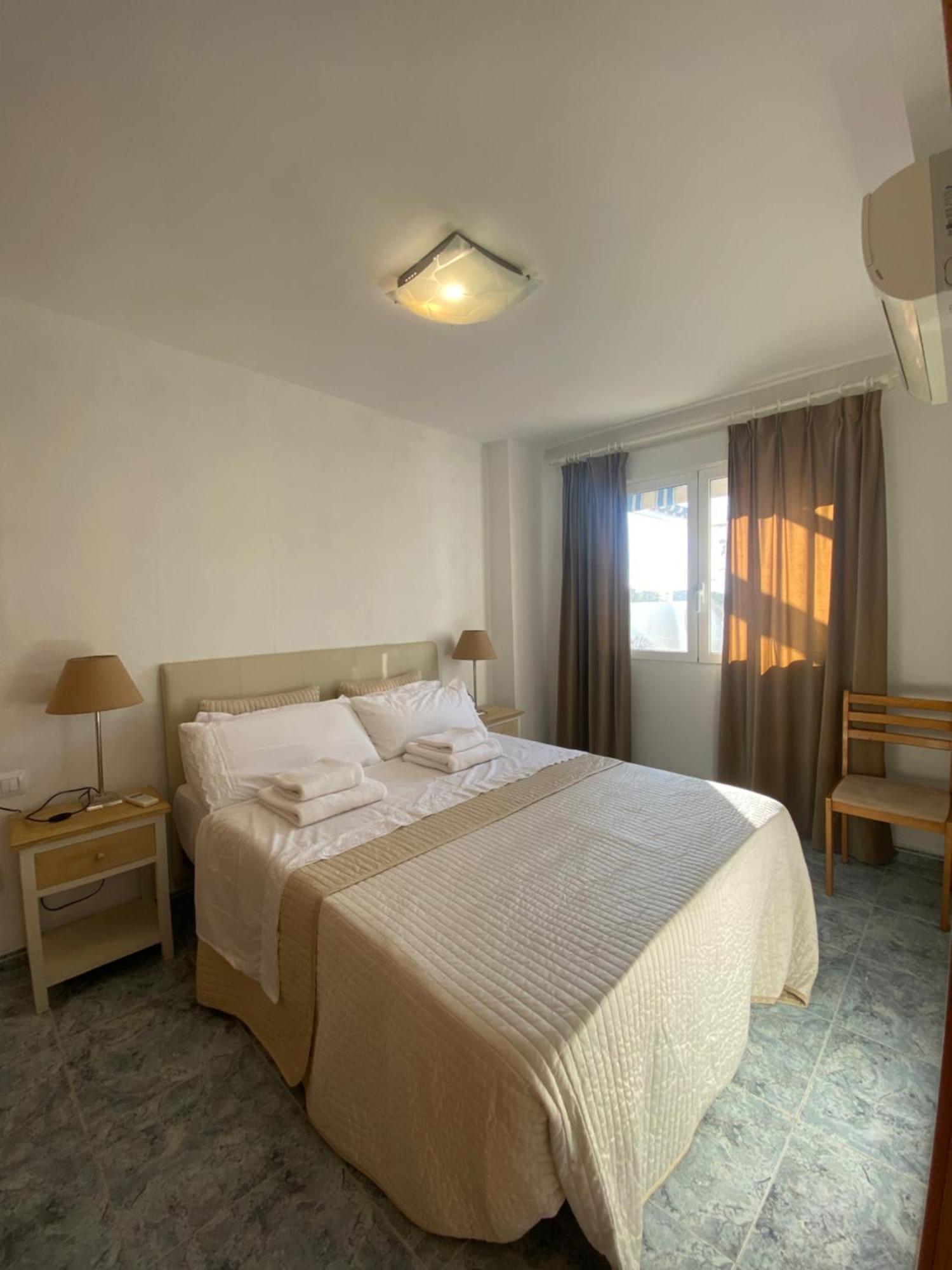 Sea Views Apartments Denia Exterior photo